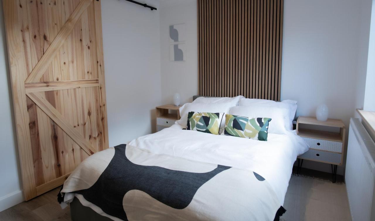 Dorset Stylish Apartment Poole Bagian luar foto