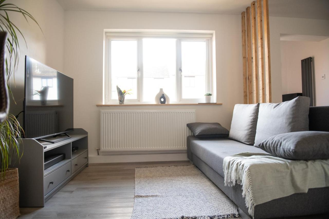 Dorset Stylish Apartment Poole Bagian luar foto